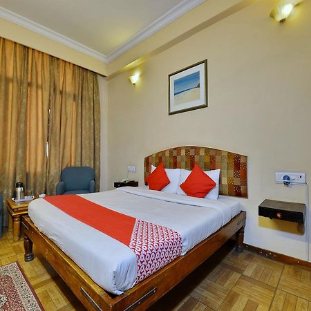Oyo 9900 Hotel Pioneer Plaza จ๊อดปูร์ ภายนอก รูปภาพ