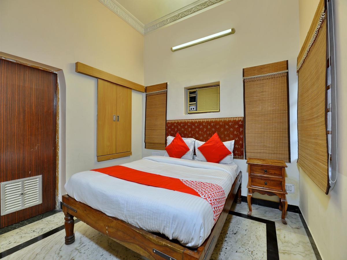 Oyo 9900 Hotel Pioneer Plaza จ๊อดปูร์ ภายนอก รูปภาพ